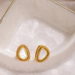 Chic Kundan Studs Delight 1