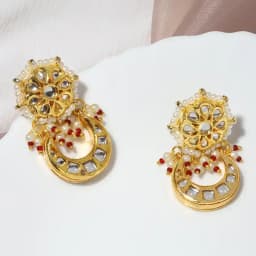 Sophisticated Kundan Studs 1