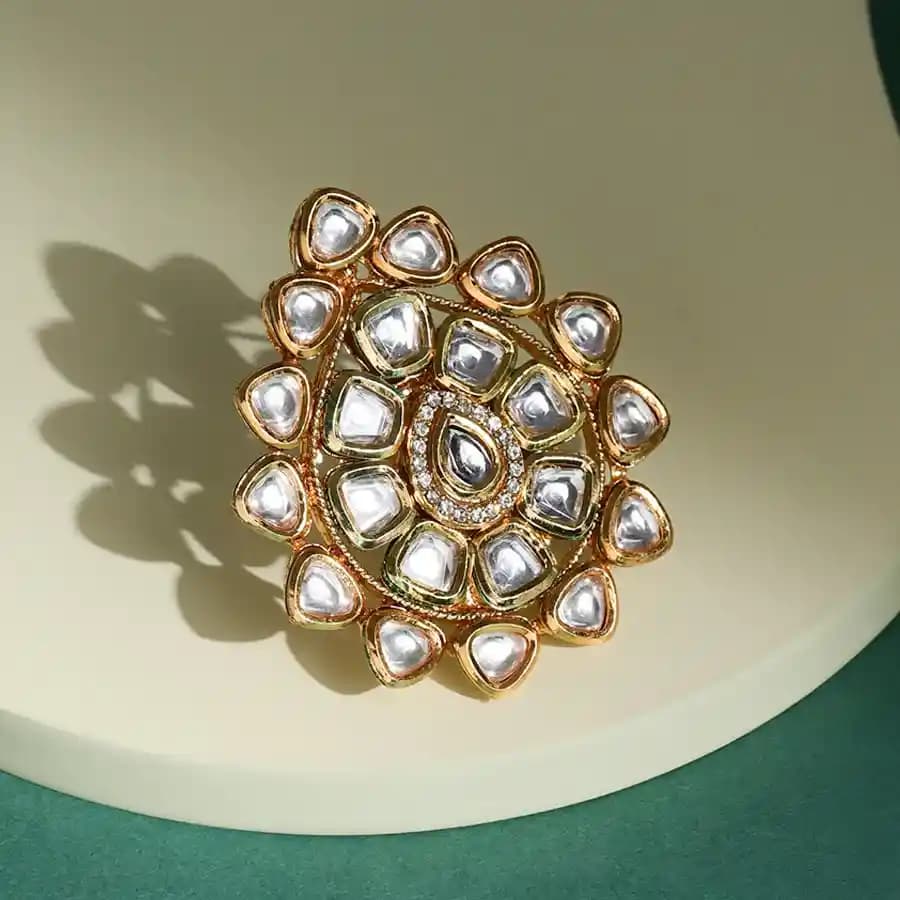 Chic Kundan Evening Ring