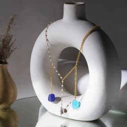 Modern Elegance Pearl Gold Necklace 1