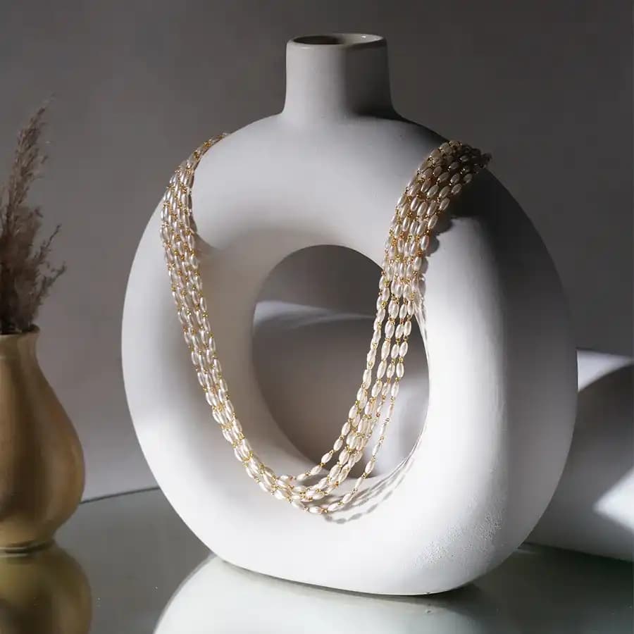Chic Pearl Draped Statement Necklace