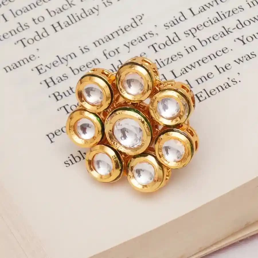 Graceful Floral Kundan Ring