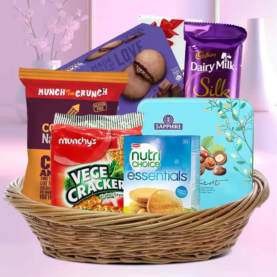 Gourmet Snack Paradise Gift Basket