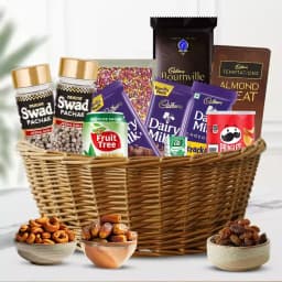 Exclusive Gourmet Gift Basket 1