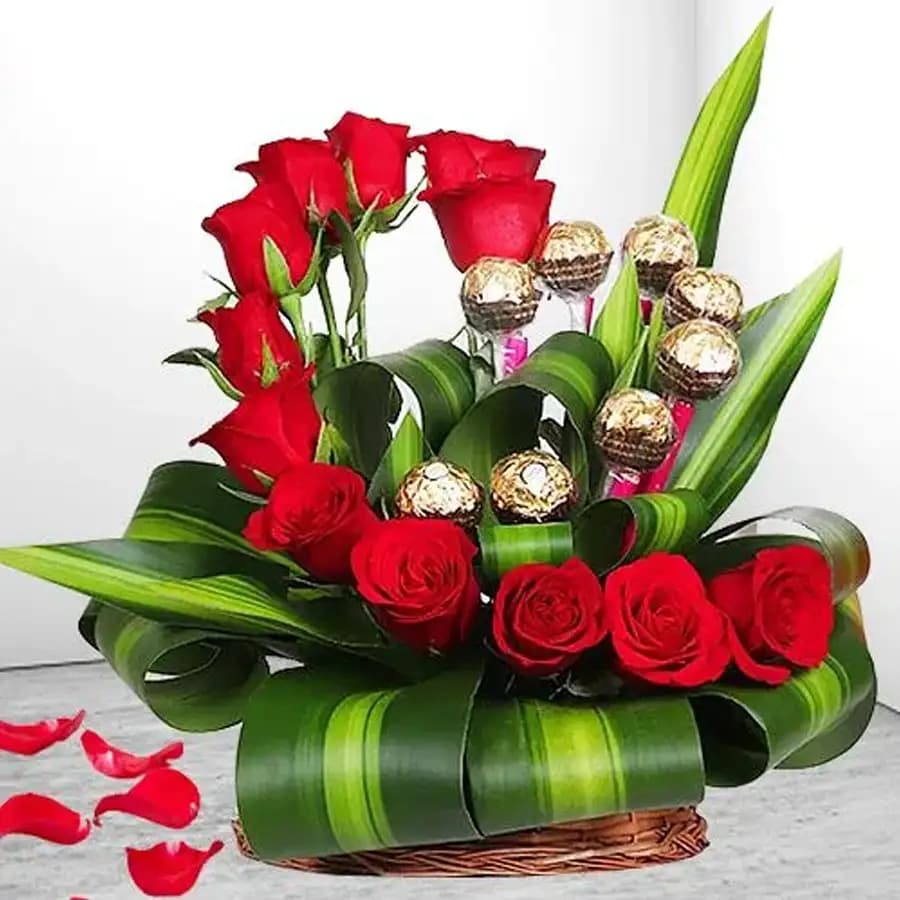Hearty Arrangement of Red Roses and Ferrero Rocher