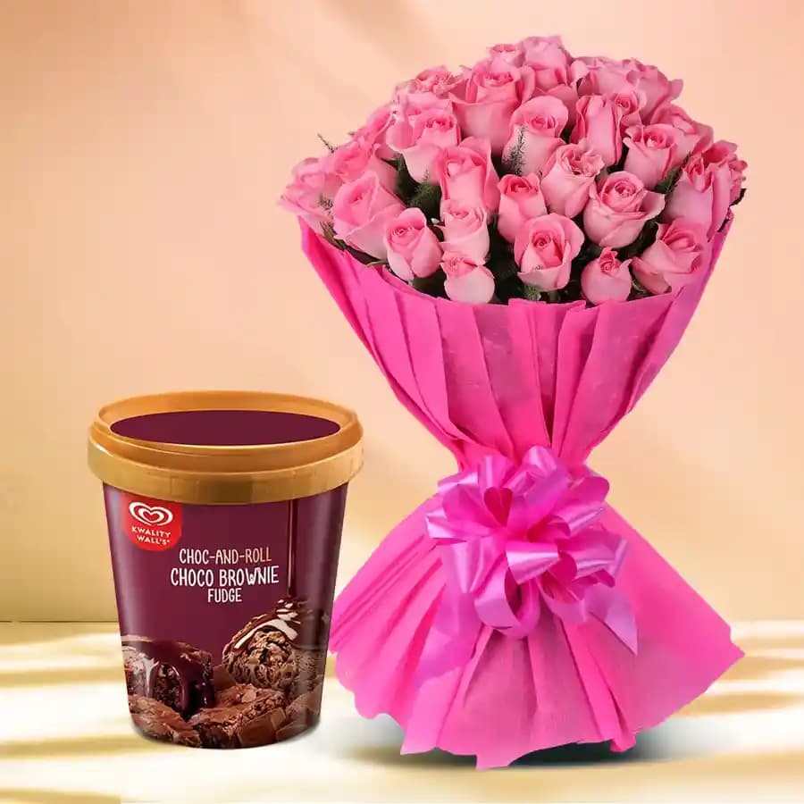 Gorgeous Pink Roses Bouquet with Kwality Walls Choco Brownie Fudge Ice Cream