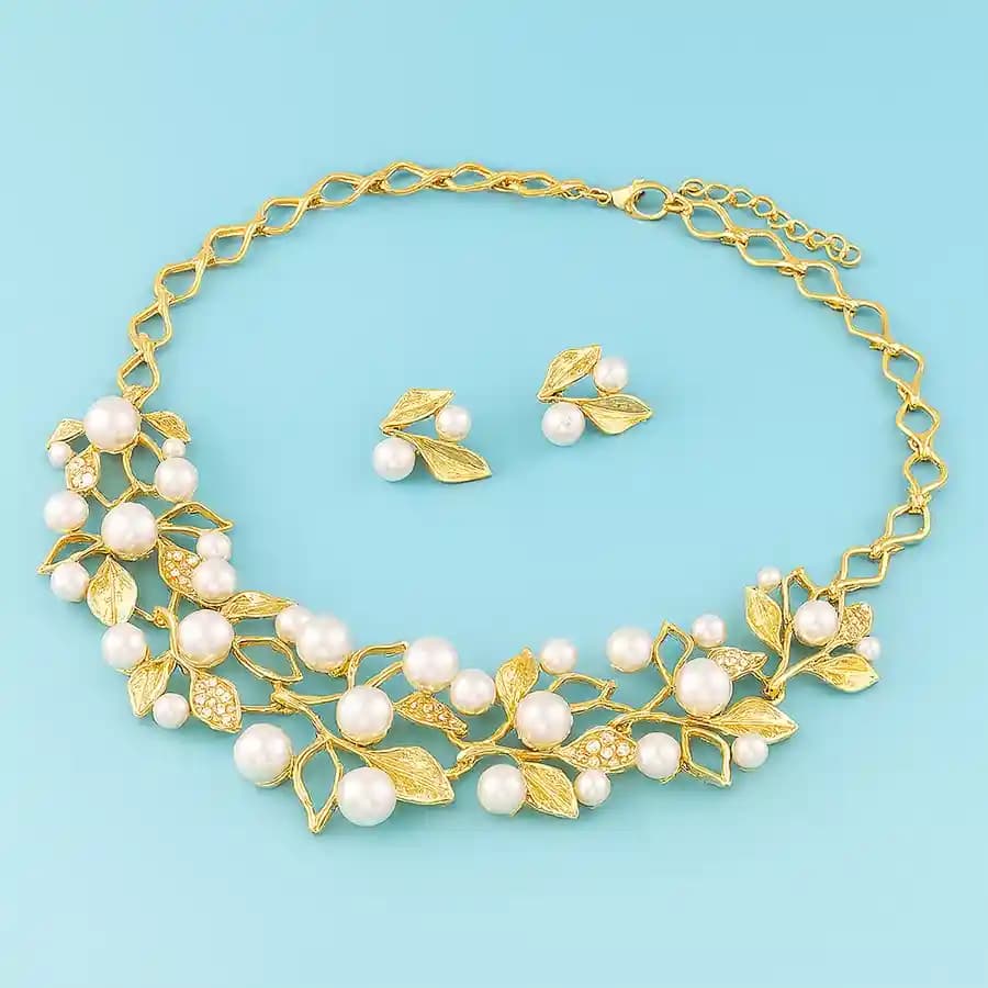 Trendy Pearl Jewellery Set