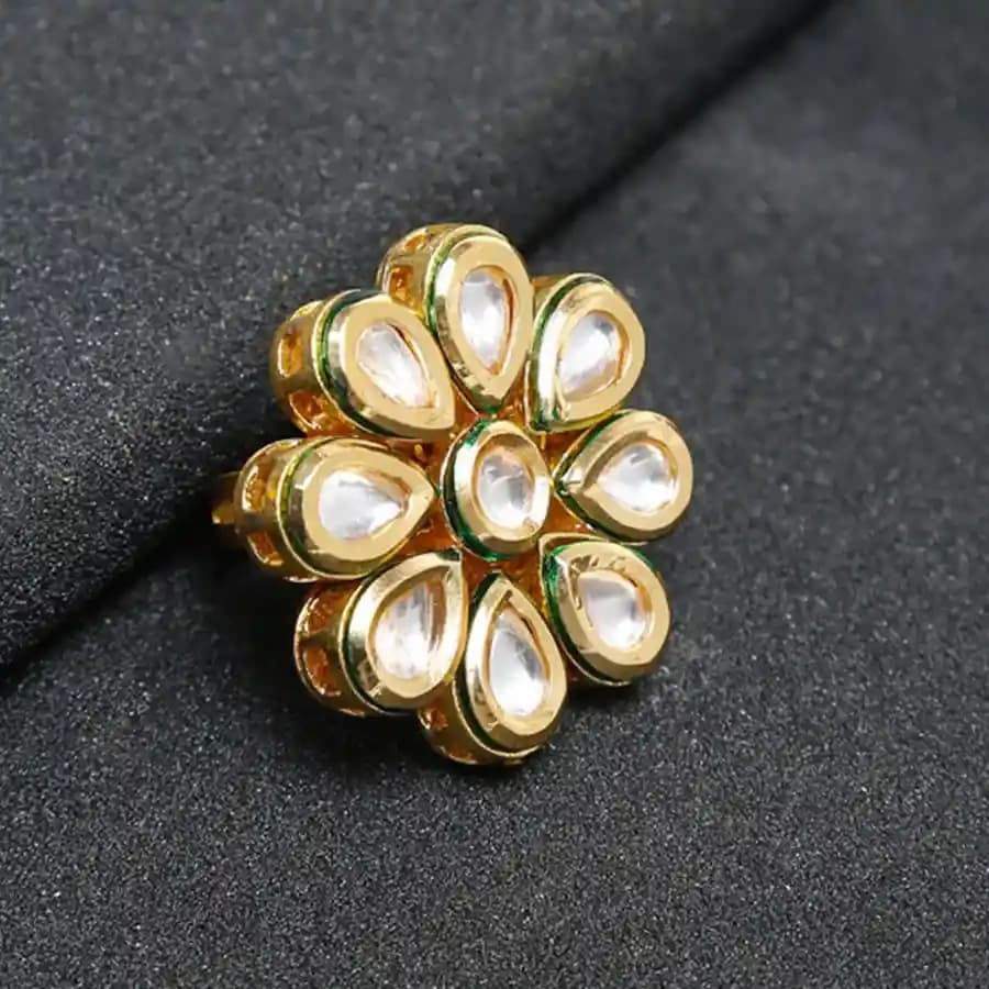Impressive Kundan Ring